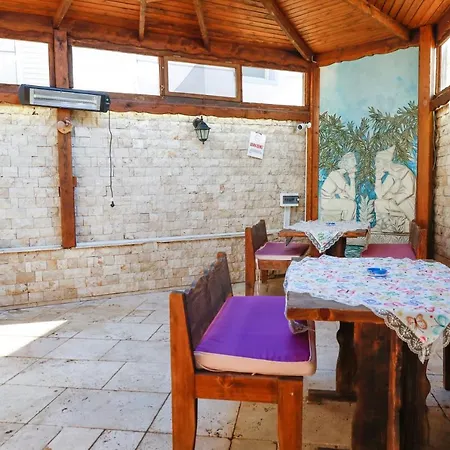 Homestay Lotus Butik
